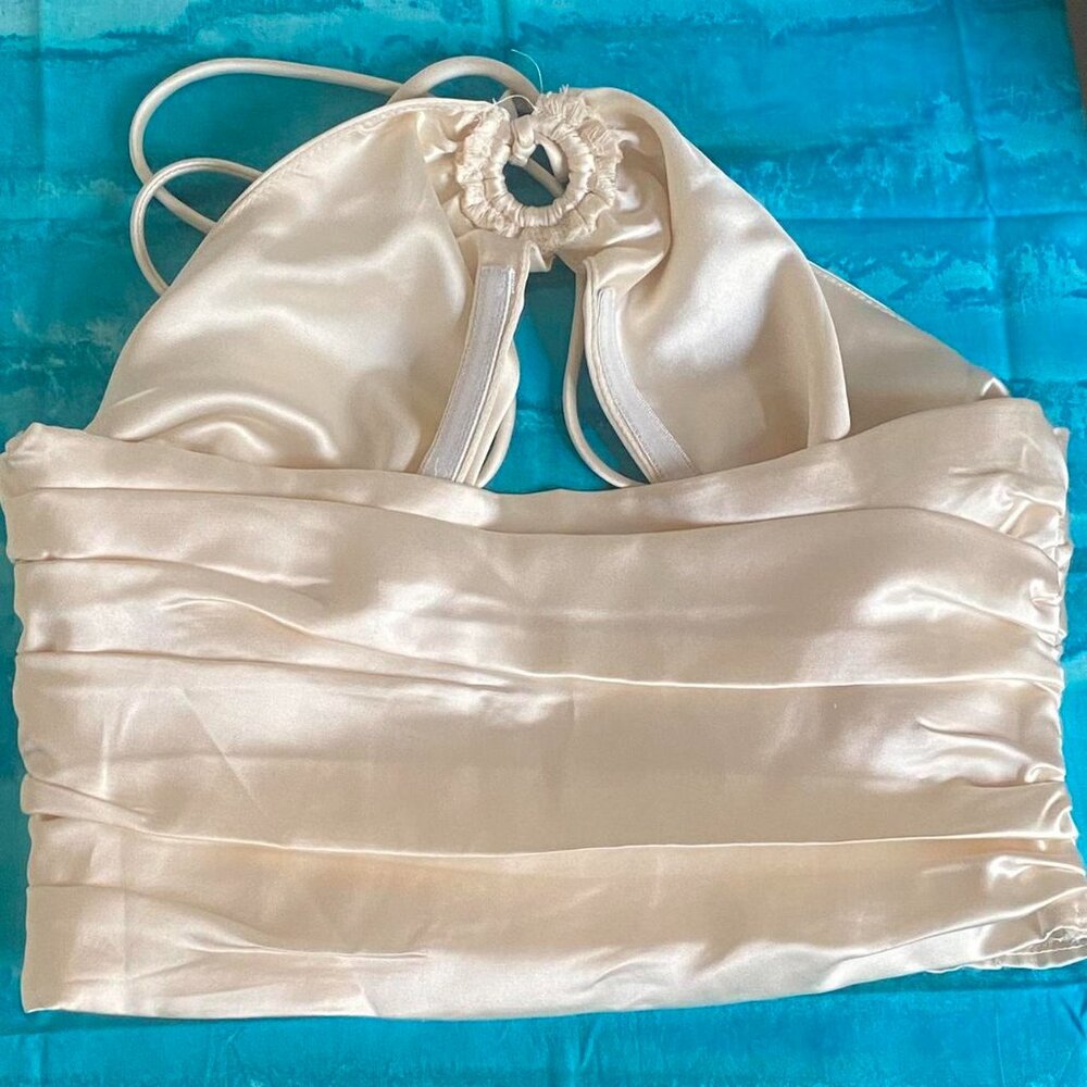 Princess Polly Halter Top - Picture 2 of 2